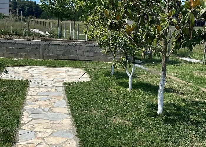 Nico - Rent Golem (Tirana)